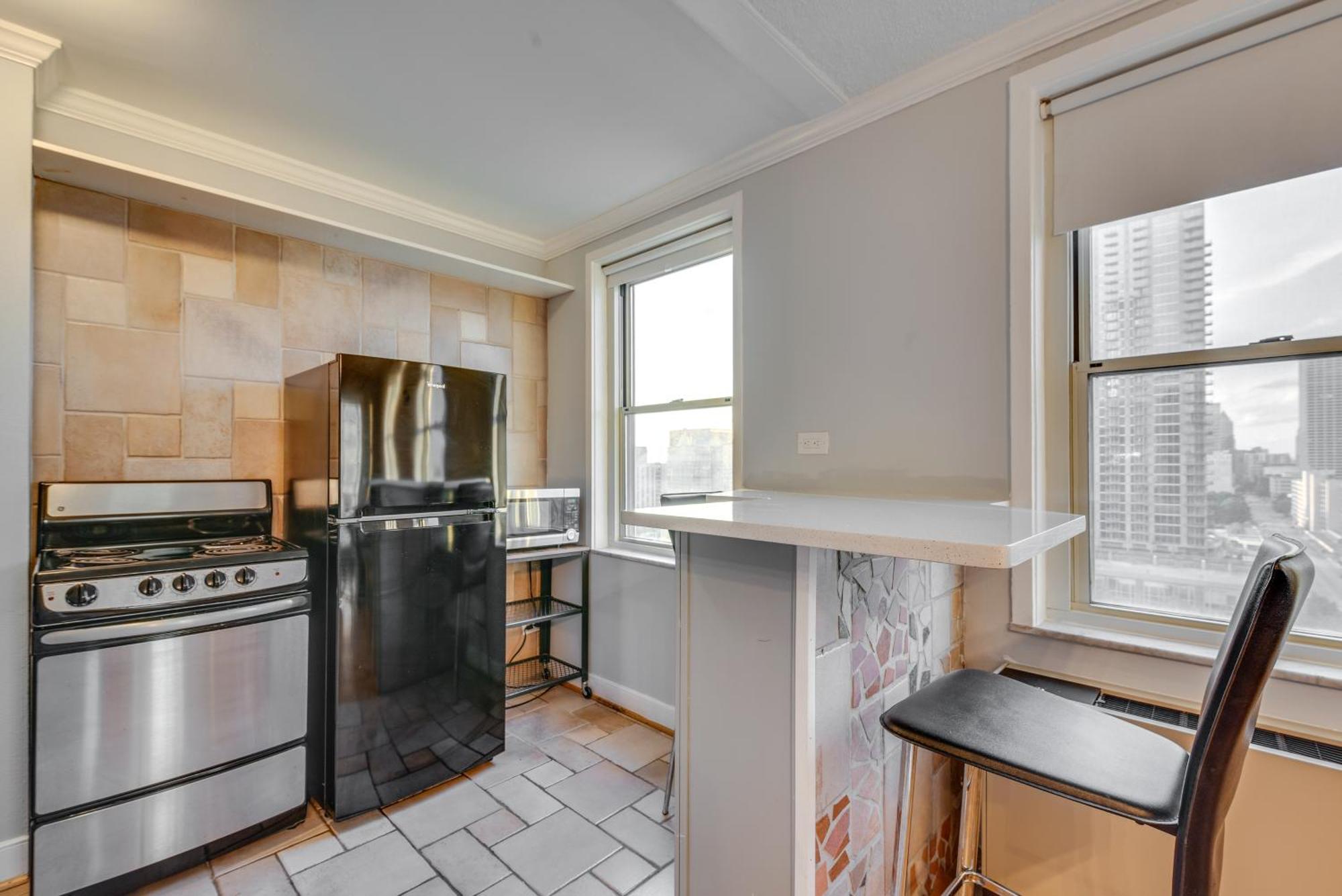 Downtown Atlanta Condo Walk To Arenas And Venues Exterior photo
